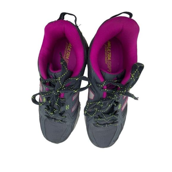 New balance dark grey and pink size 8 - Picture 12 of 14